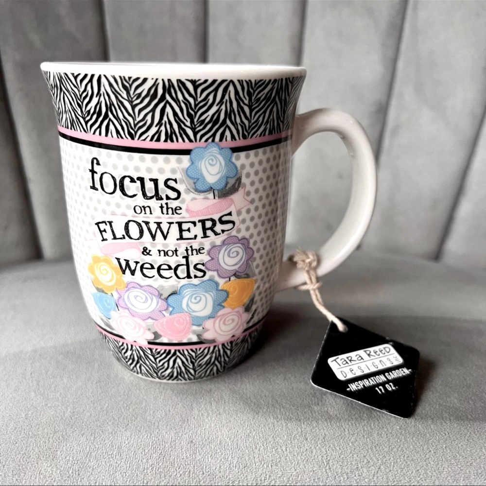 Lovely Tara Reed Designed Coffee or Tea Cup ~ Great Gift